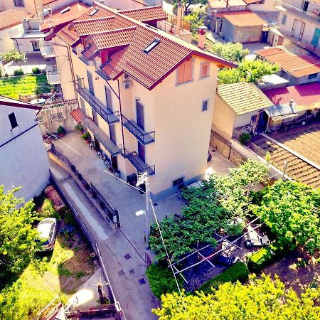 Bed and Breakfast Casa Gentile Аджерола Экстерьер фото