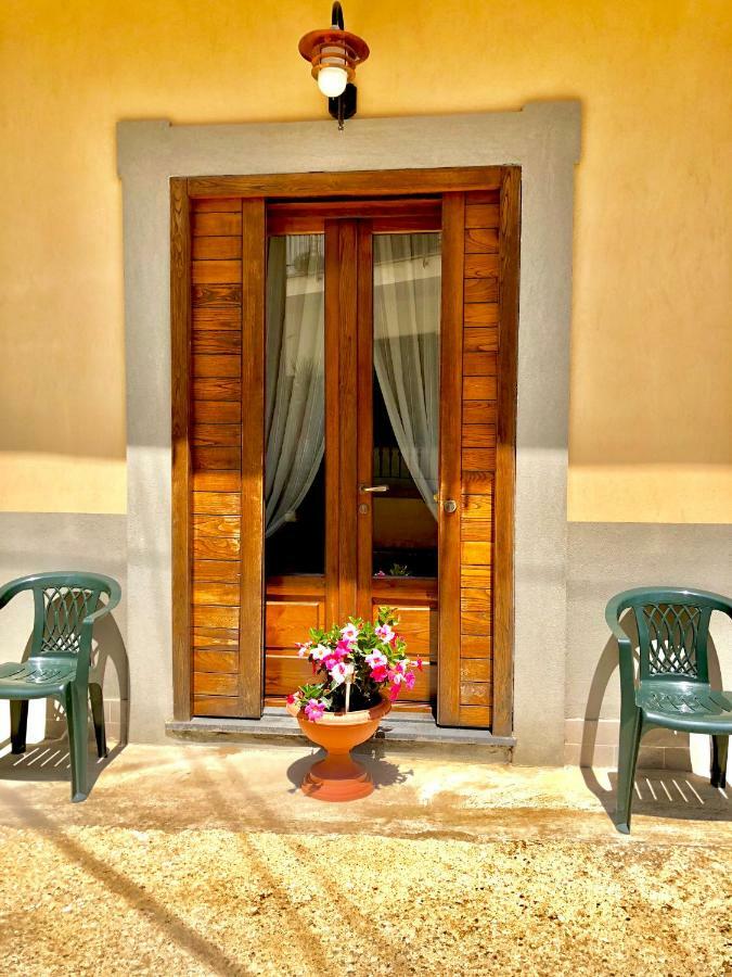 Bed and Breakfast Casa Gentile Аджерола Экстерьер фото