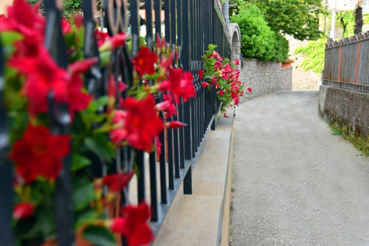 Bed and Breakfast Casa Gentile Аджерола Экстерьер фото